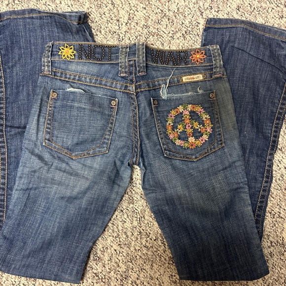 Frankie B Jeans - Picture 2 of 3
